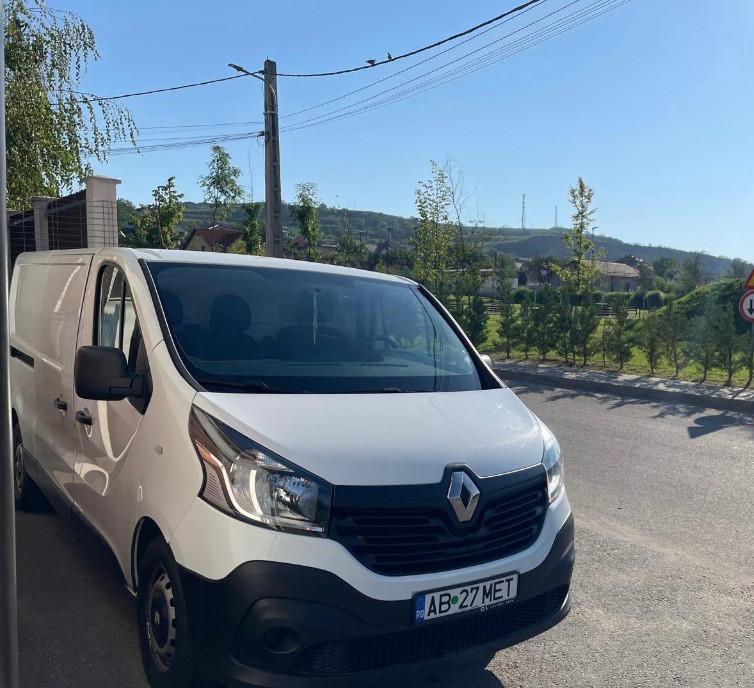 Renault Trafic 1 6 dCi 12 500 eur