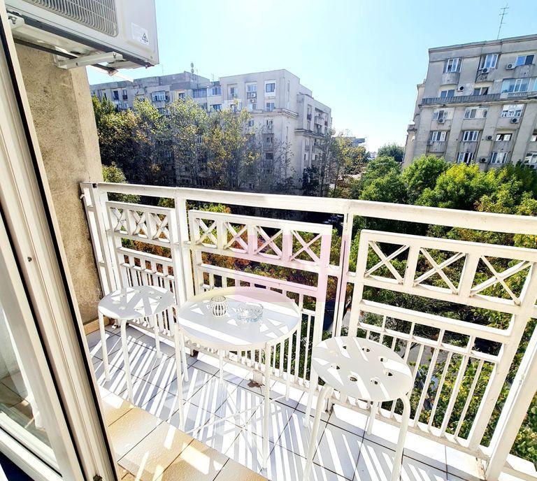 Inchiriere apartament de 2 camere in Piata Alba Iulia