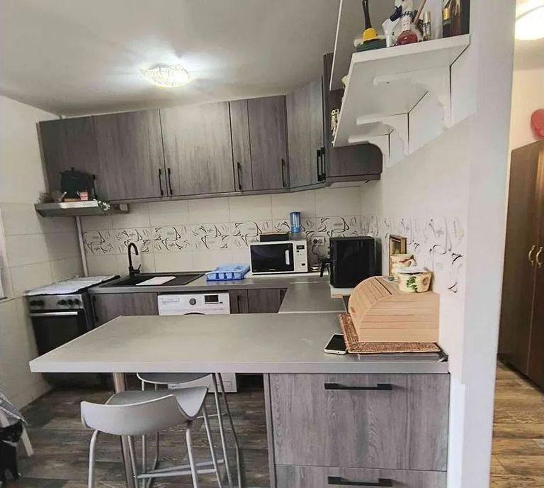 Metrou 1 Decembrie Decomandat 4 Camere