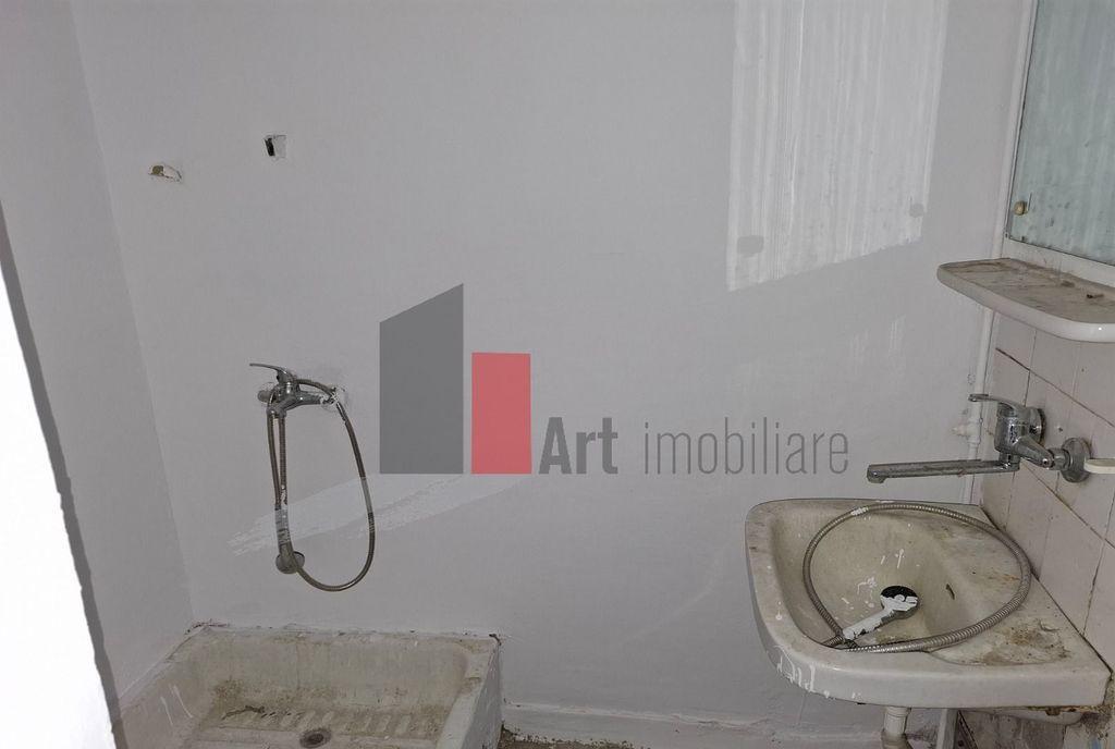 4 Camere Ploiesti Centru Liceul Mihai Viteazul