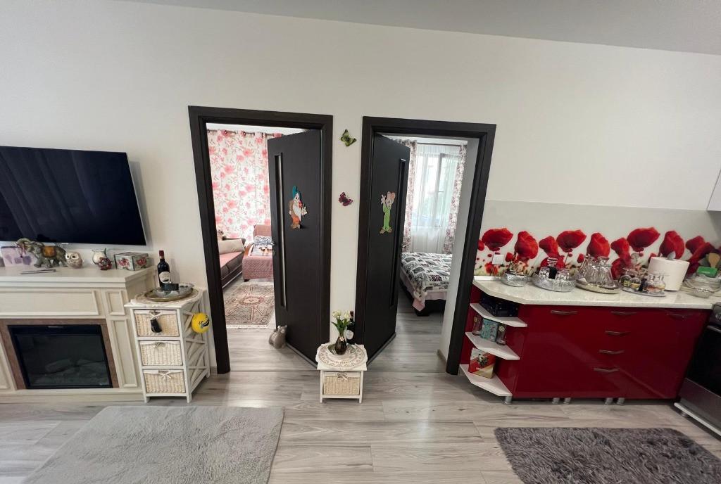 Apartament 3 camere cu loc de parcare Pacurari