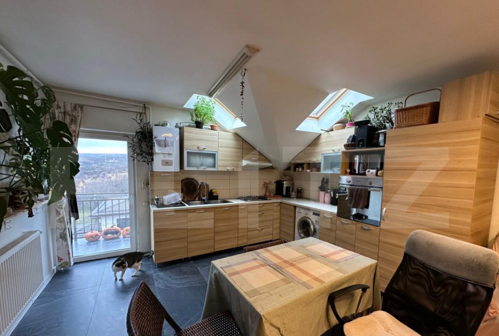 Apartament de 3 camere 56 mp fara cf Buna Ziua