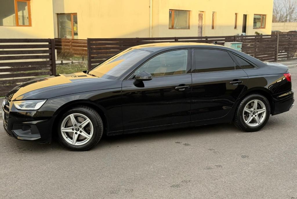 Audi A4 35 TFSI / Garantie 2028 / TVA Deductibil 36 000 eur