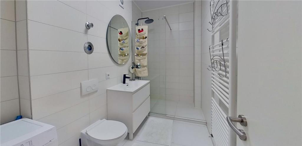 3D Imobil decomandat 63mp echipat balcon boxa Maurer