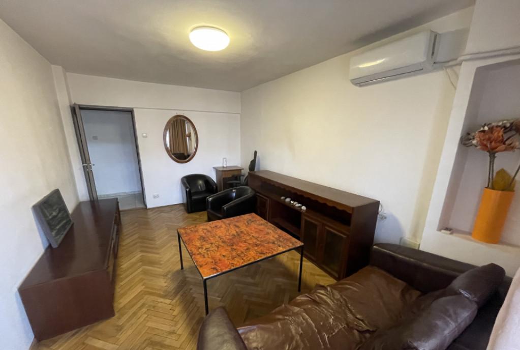 3 Camere Magazin Bucur Obor Bloc almo 1 Mobilat si Utila