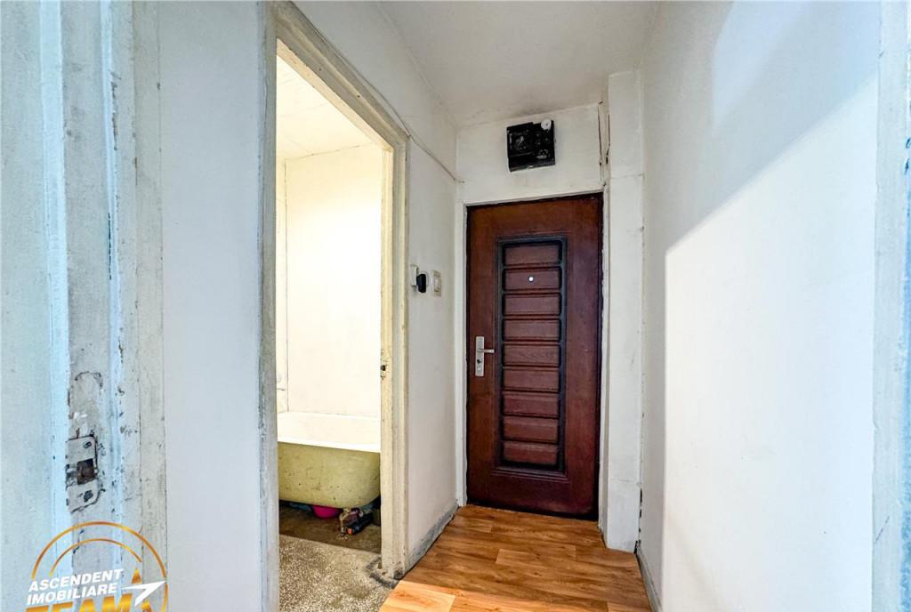 Film Tur 3D Mica ta rezidenta pe 2 camere Ciucului Sfantu