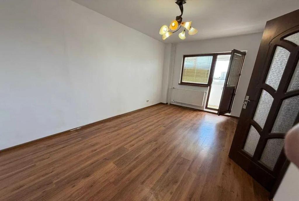 Apartament 3 camere renovat Giurgiului