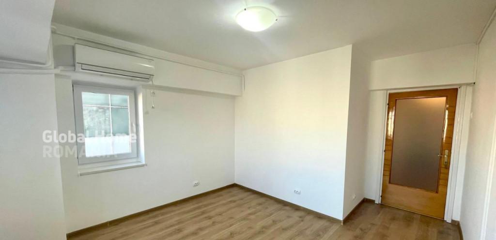 Office Duplex 4 Rooms Unirii 127 mp 2 Balconies 2 B