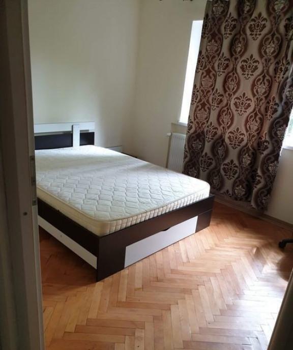 Garosniera de inchiriat in zona Rahova