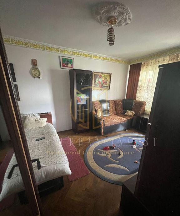 2 camere Emil Racovita