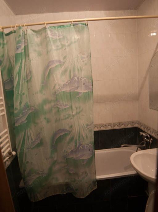 Garsoniera de inchiriat zona Andronache