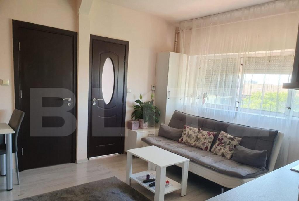 Apartament de 3 camere 50mp zona Aradului