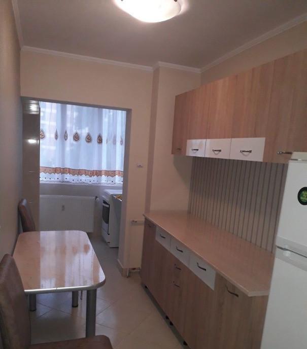 Garsoniera de inchiriat situata pe strada Mihai Eminescu