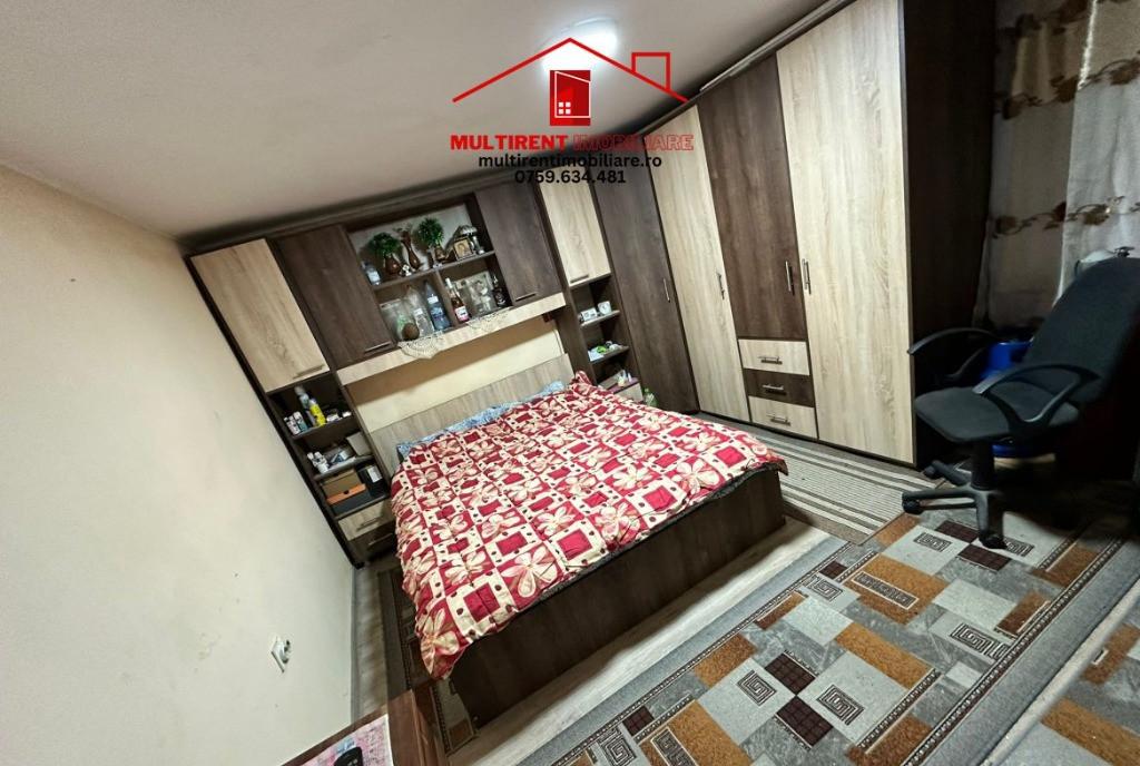 Apartament 2 camere Vest decomandat cu boxa cu acte