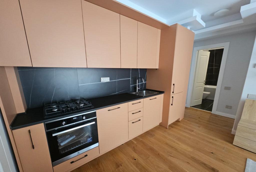 Unirii Alongside Unirii Fountains 2 camere 104mp