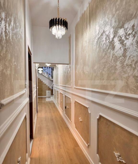 Apartament de vanzare 4 camere - Universitate lux Reno