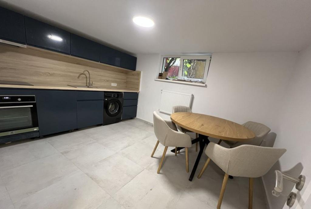 Proaspat renovata cu gradina proprie si garaj Semicentral