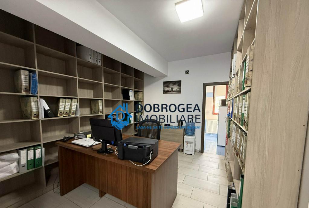 Zona rosa 3 camere 80 mp ideal birouri etaj 2 parcare