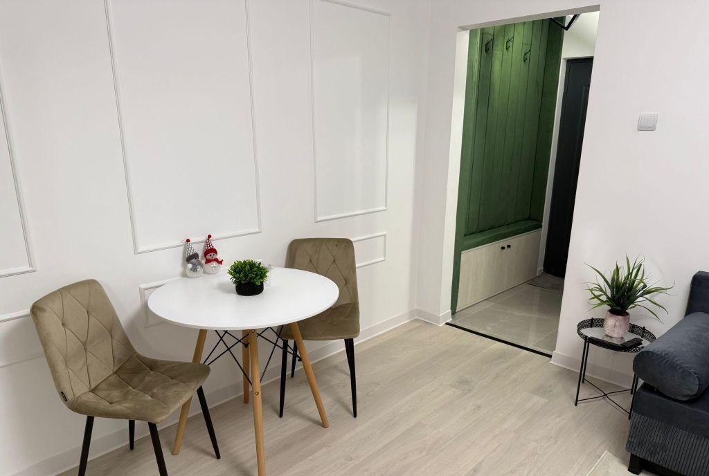 Apartament 3 camere 1 dec 1918/trapezului