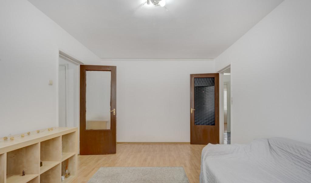 Apartament 3 camere Colentina stradal