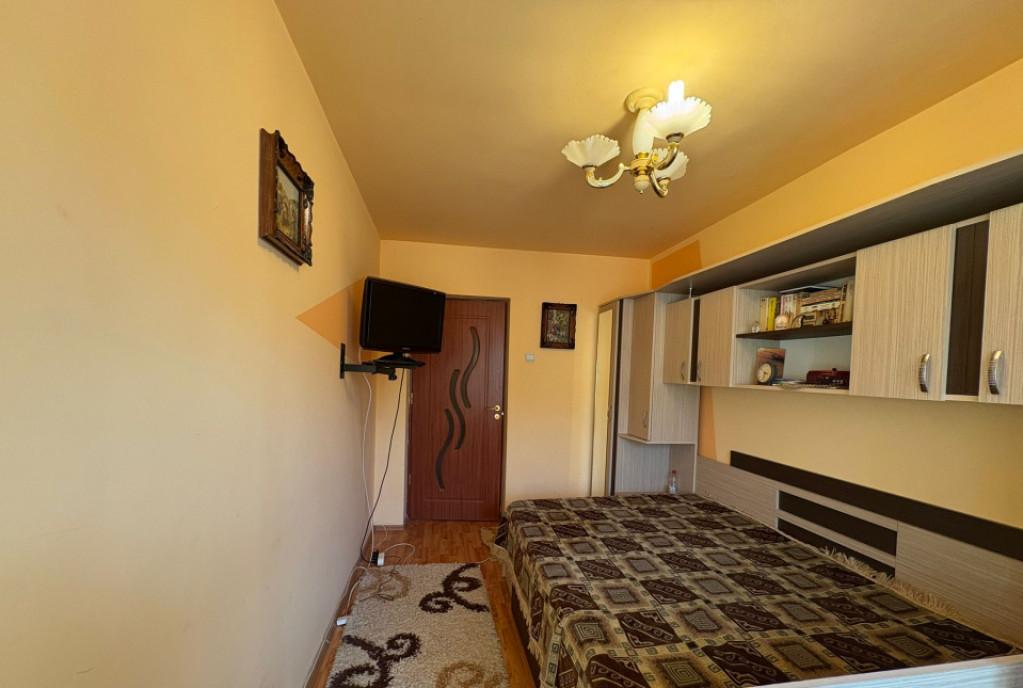Apartament 3 camere in Targu Jiu Aleea Plopilor
