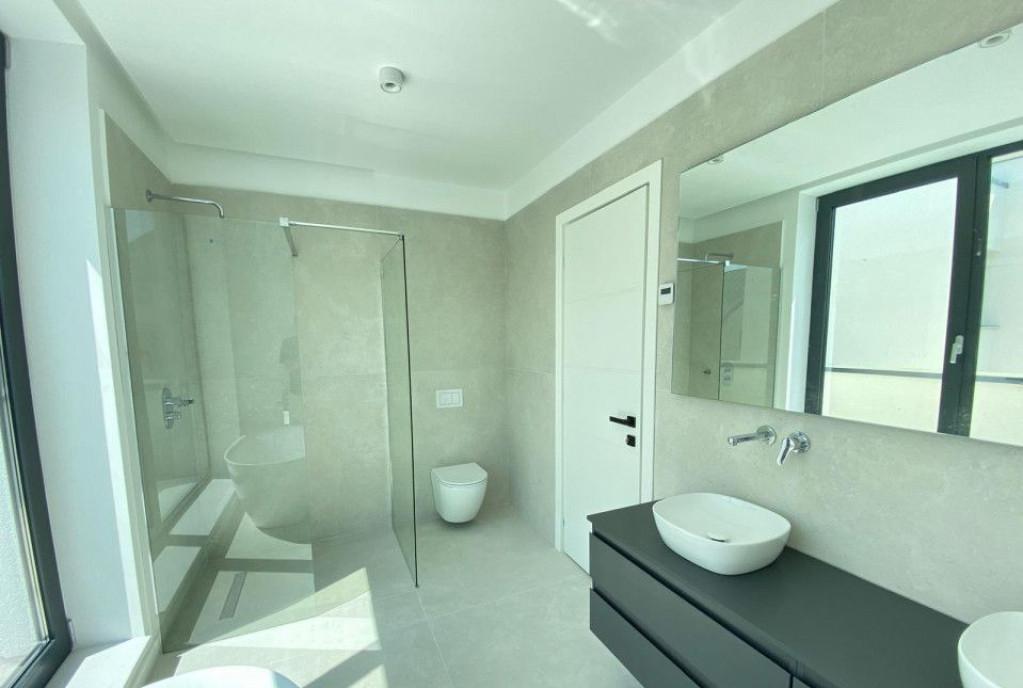 Vila de vanzare Voluntari Matei Milo nou finisaje lux