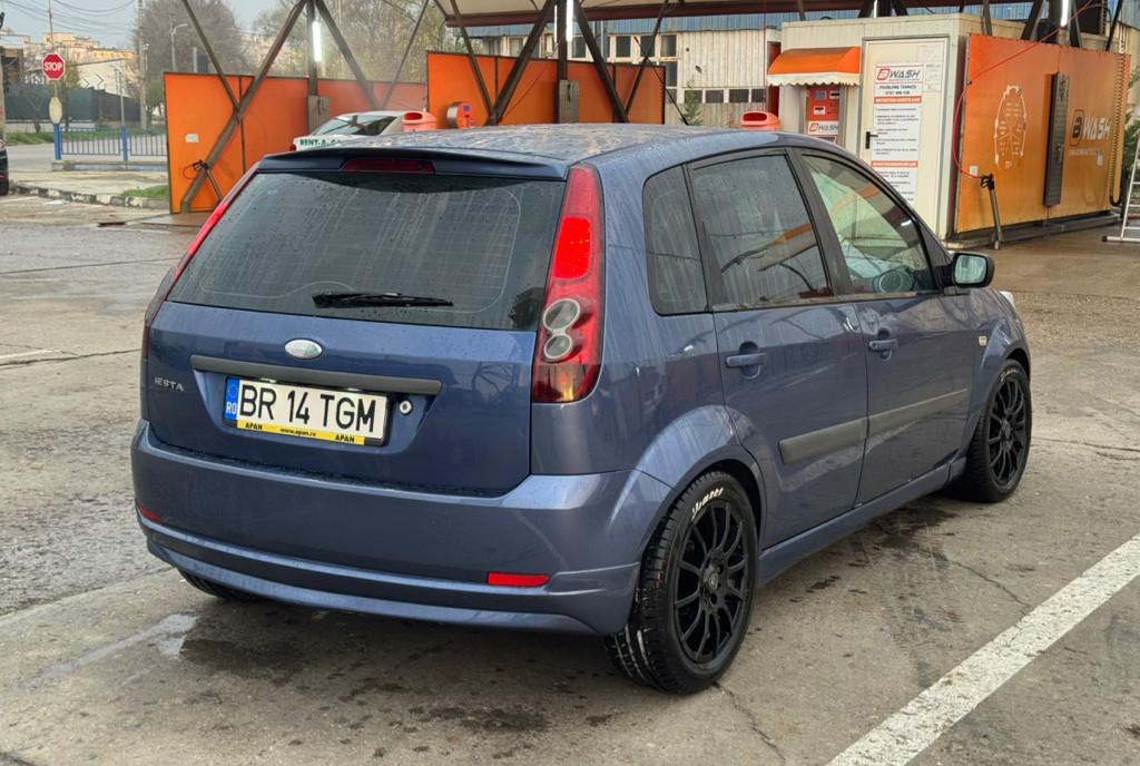 Ford fiesta 1 3 63 2006 3 500 eur