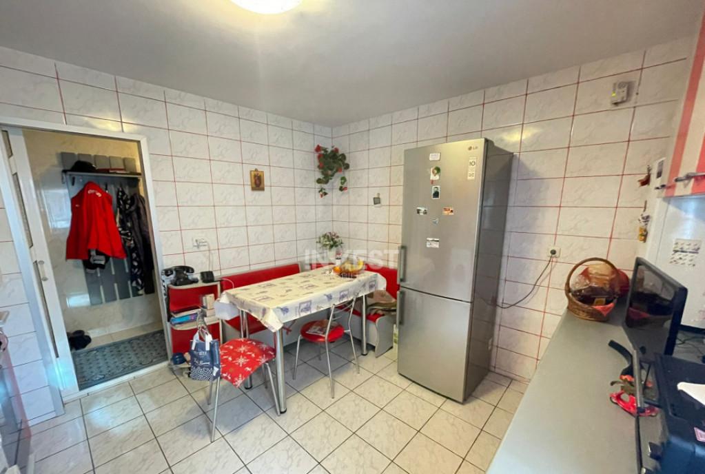 De vanzare 2 camere decomandat zona Tatarasi Oancea Iasi