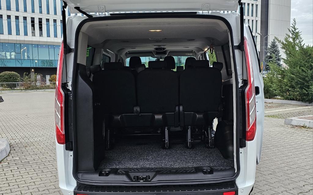 Ford Tourneo Custom Titanium motor 2 0TDI 140CP 15 950 eur