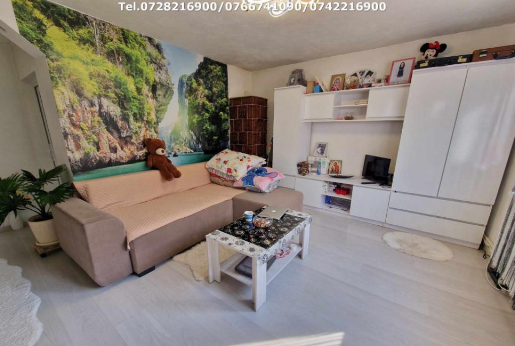 Casa P 1 situata in Curtisoara