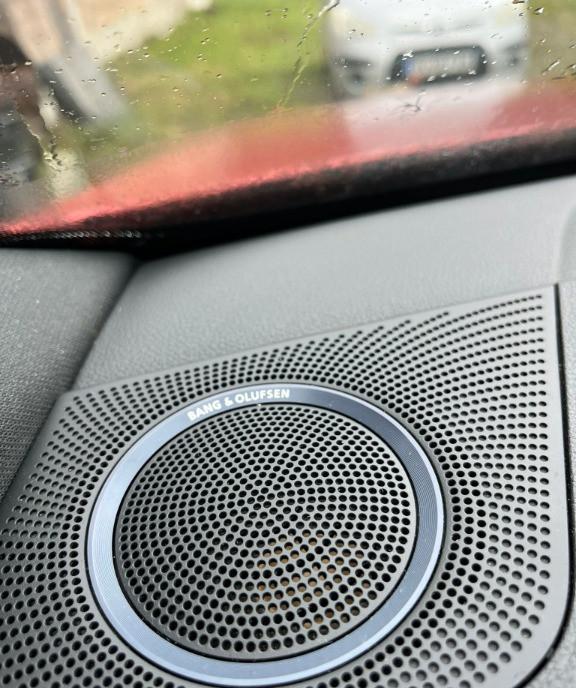 Audi Q5 Exclusive nu necesita investitii 14 900 eur