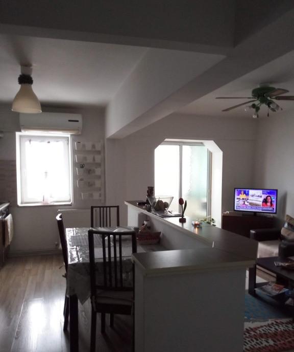 Inchiriez apartament 3 camere Bratianu