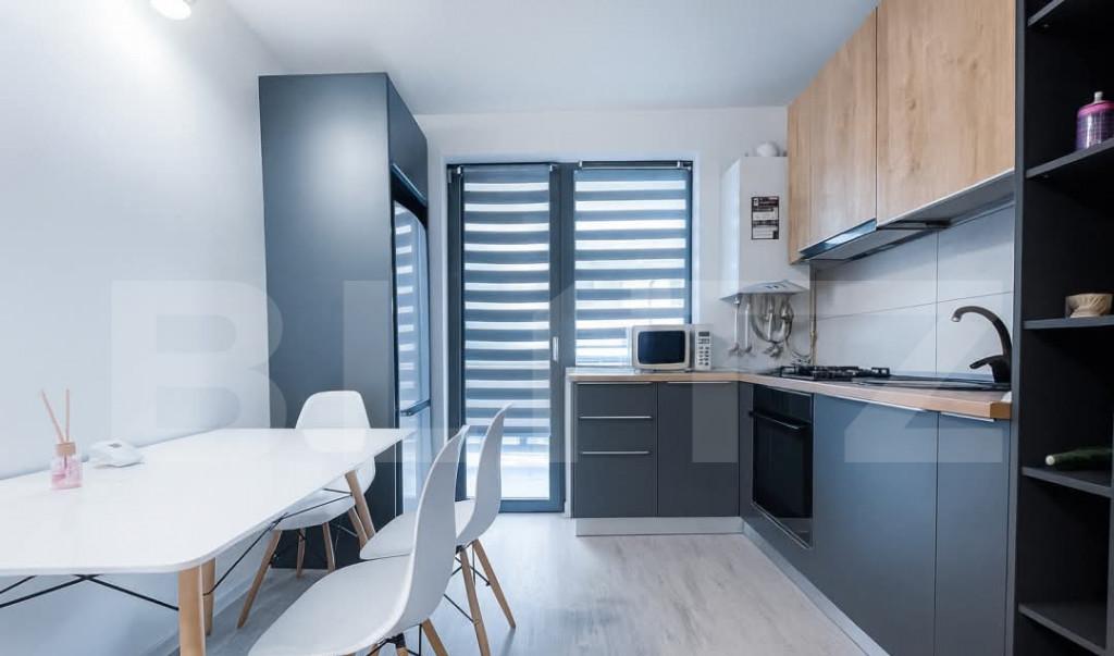 Apartament cu 3 camere 52 mp cu balcon in zona Stejarului