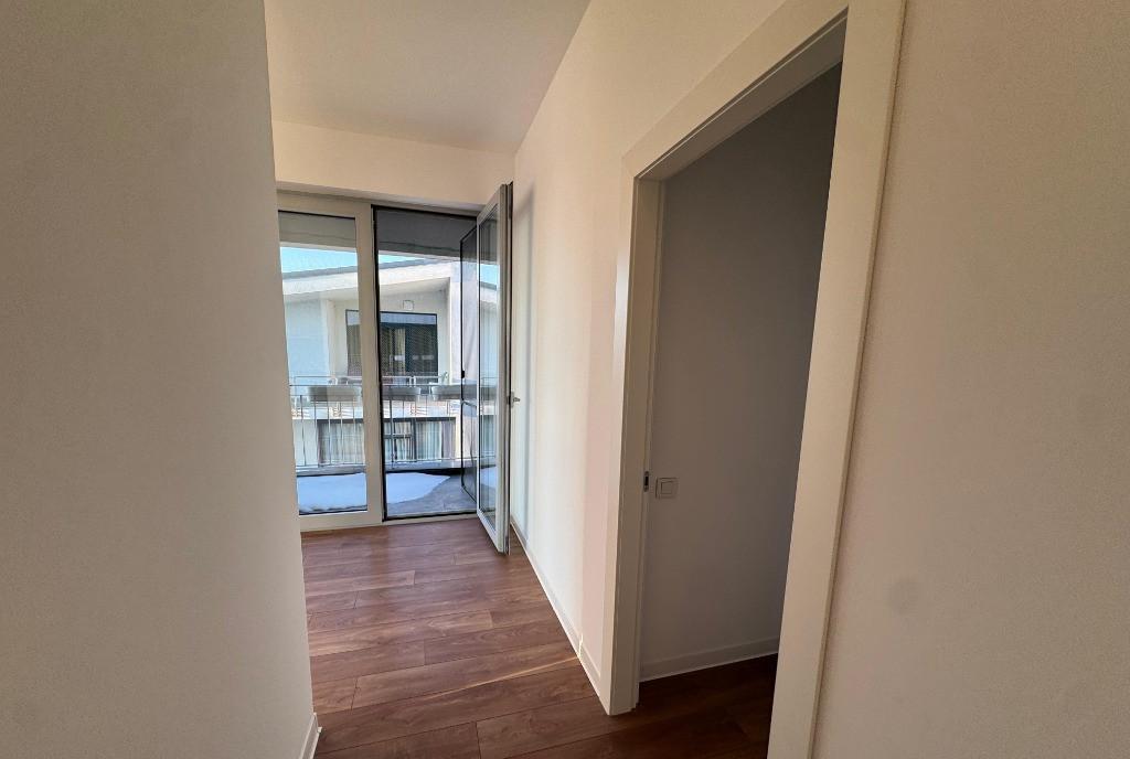 Vanzare direct de la proprietar apartament nou 3 camere Petrom City