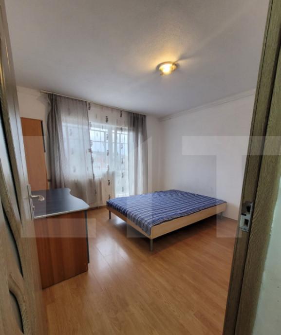 Apartament 3 camere 87 mp zona Aradul Nou