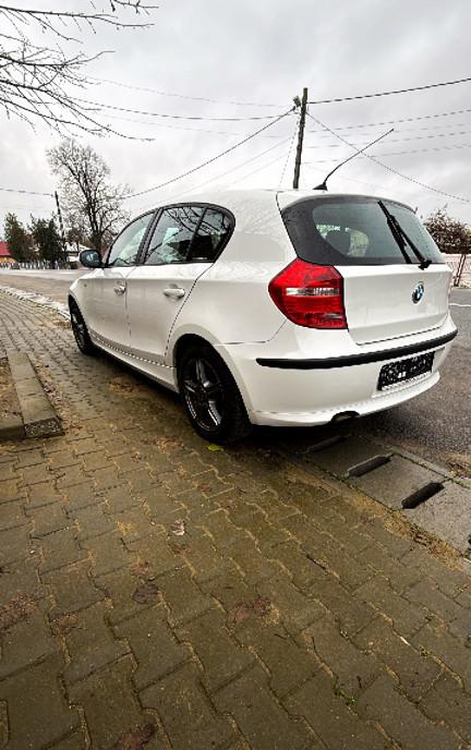 Bmw 120diesel 2011 4 450 eur