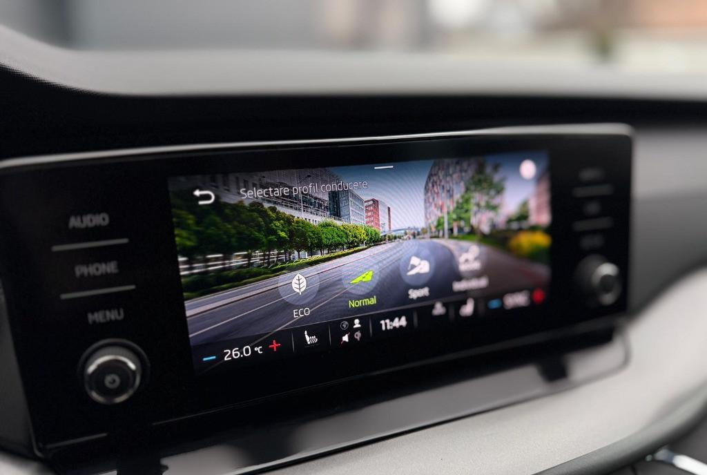 Skoda Octavia IV Ambition 1 5 TSI 13 500 eur