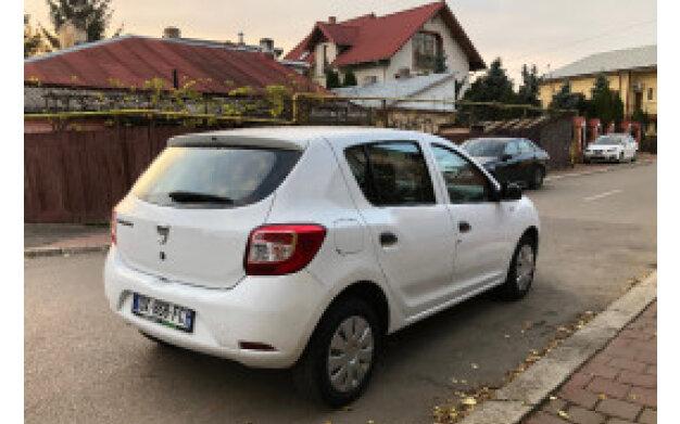 Dacia Sandero 2015