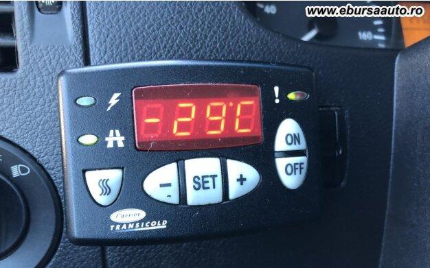 Mercedes-Benz Sprinter 2013