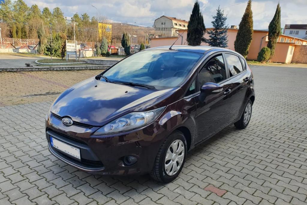 Ford Fiesta an 2009 1 6 TDCI 90 CP 2 750 eur