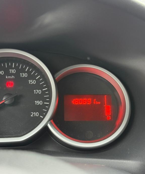 Dacia logan 1 5 6 300 eur