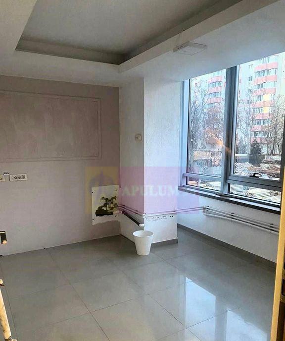 Spatiu Birouri/ comercial etaj 2/4 utilitati incluse