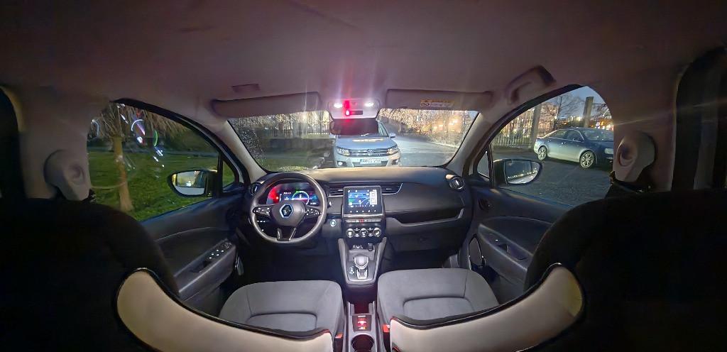 Renault Zoe 52 kwh baterie - 400 km - 60 030km 12 900 eur