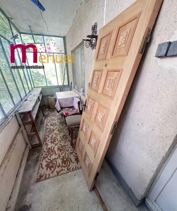 Apartament 3 camere zona E3 etaj 2