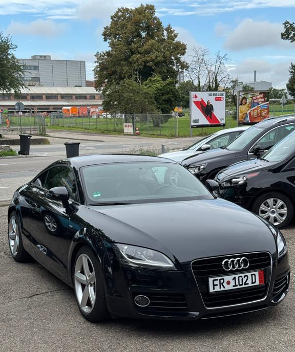 Audi TT 2 0TFSI 2011 10 999 eur