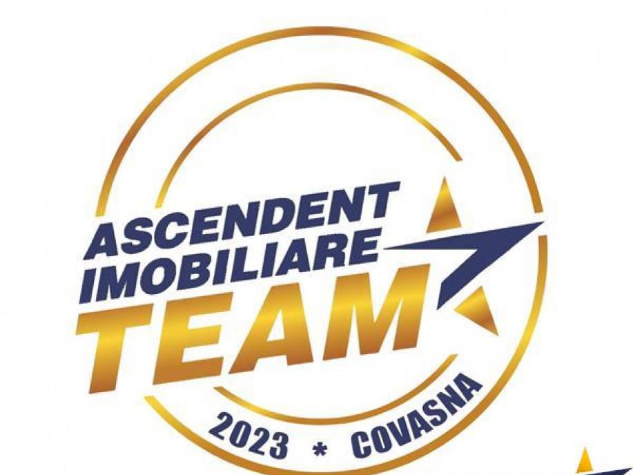 Ansamblu cu 2 case piscina 1 700 mp domeniu verde Lutoasa Me