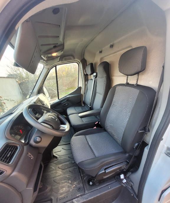 Renault Master 2020 14 500 eur