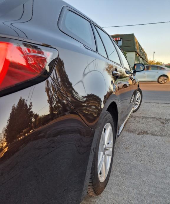 Toyota Corolla Hybrid 2022 model Dinamic Proprietar 19 500 eur