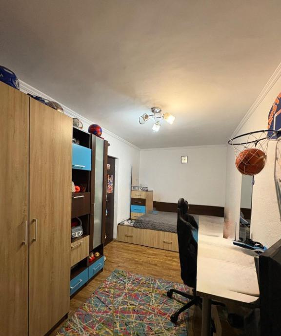 Apartament 3 camere Alexandria str Dunarii