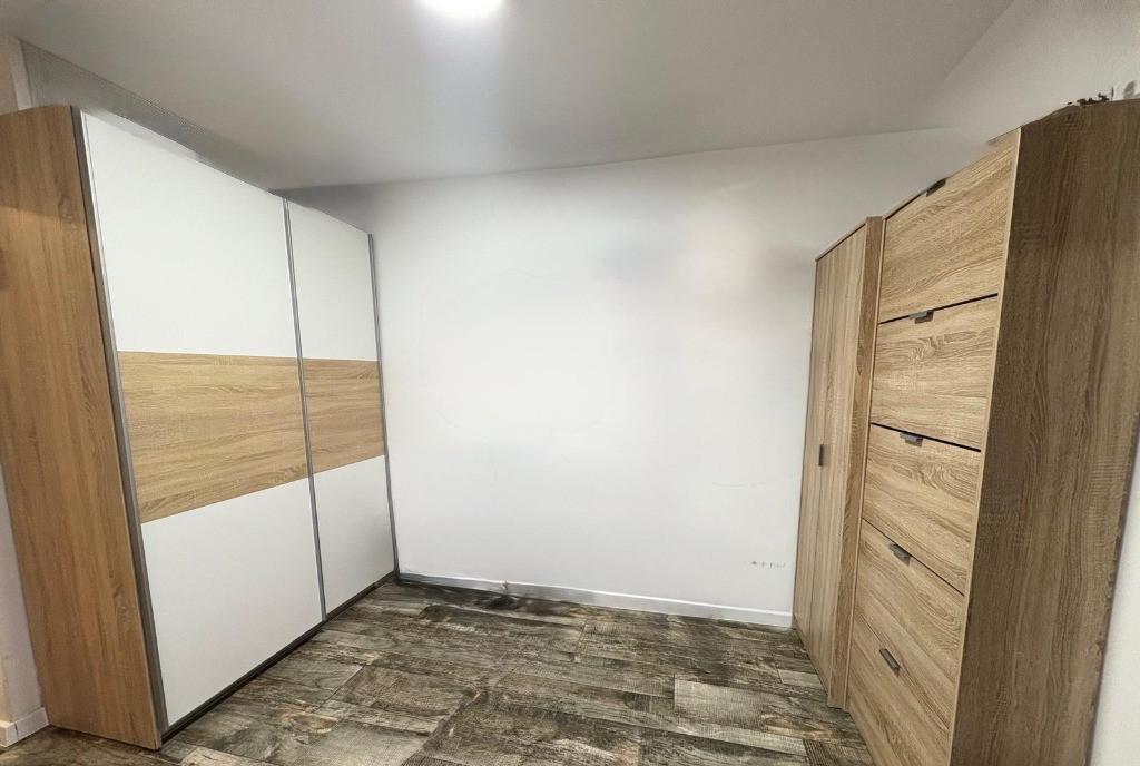 Apartament 3 camere Alexandria str Dunarii